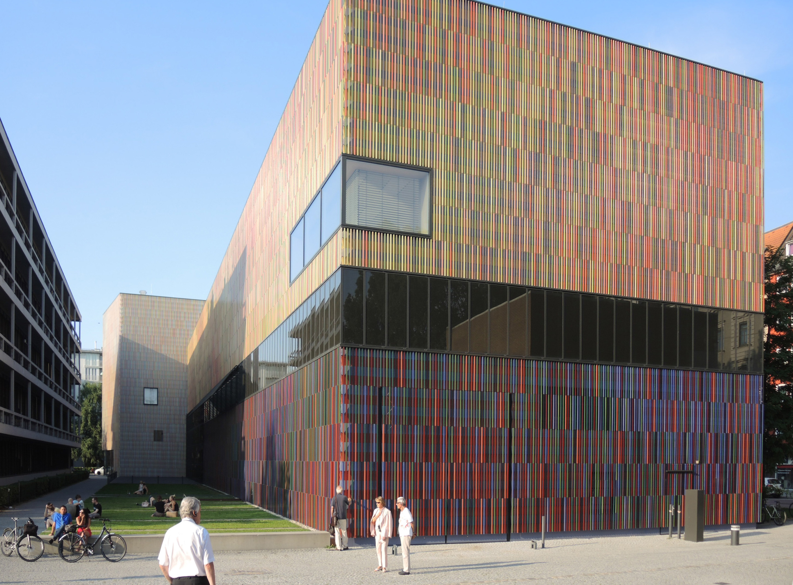 Das Münchener Museum Brandhorst, das bei der München-Exkursion der Freunde der Kunsthalle besucht wurde